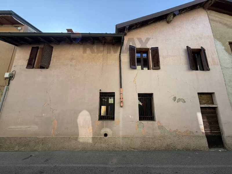 Rustico/Casale in vendita a Capriate San Gervasio - foto 1
