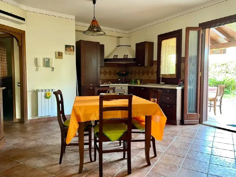 Villa in vendita a Campofelice di Roccella - foto 9