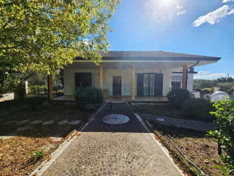 Villa in vendita a Giano Vetusto - foto 1