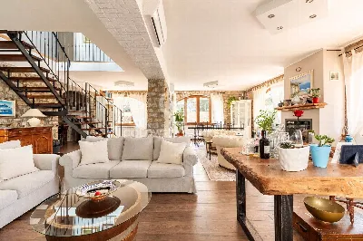 Villa in vendita a Passignano sul Trasimen... - foto 1