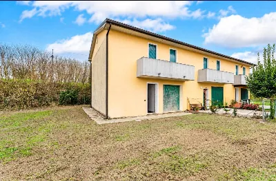 Villa in vendita a Sant'Urbano - foto 1