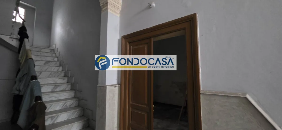 Casa Indipendente in vendita a Brindisi, Centro Storico, Cappuccini, Commenda - foto 2