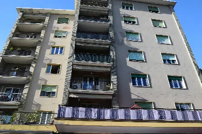 Appartamento in vendita a Lecco, Castello,... - foto 1