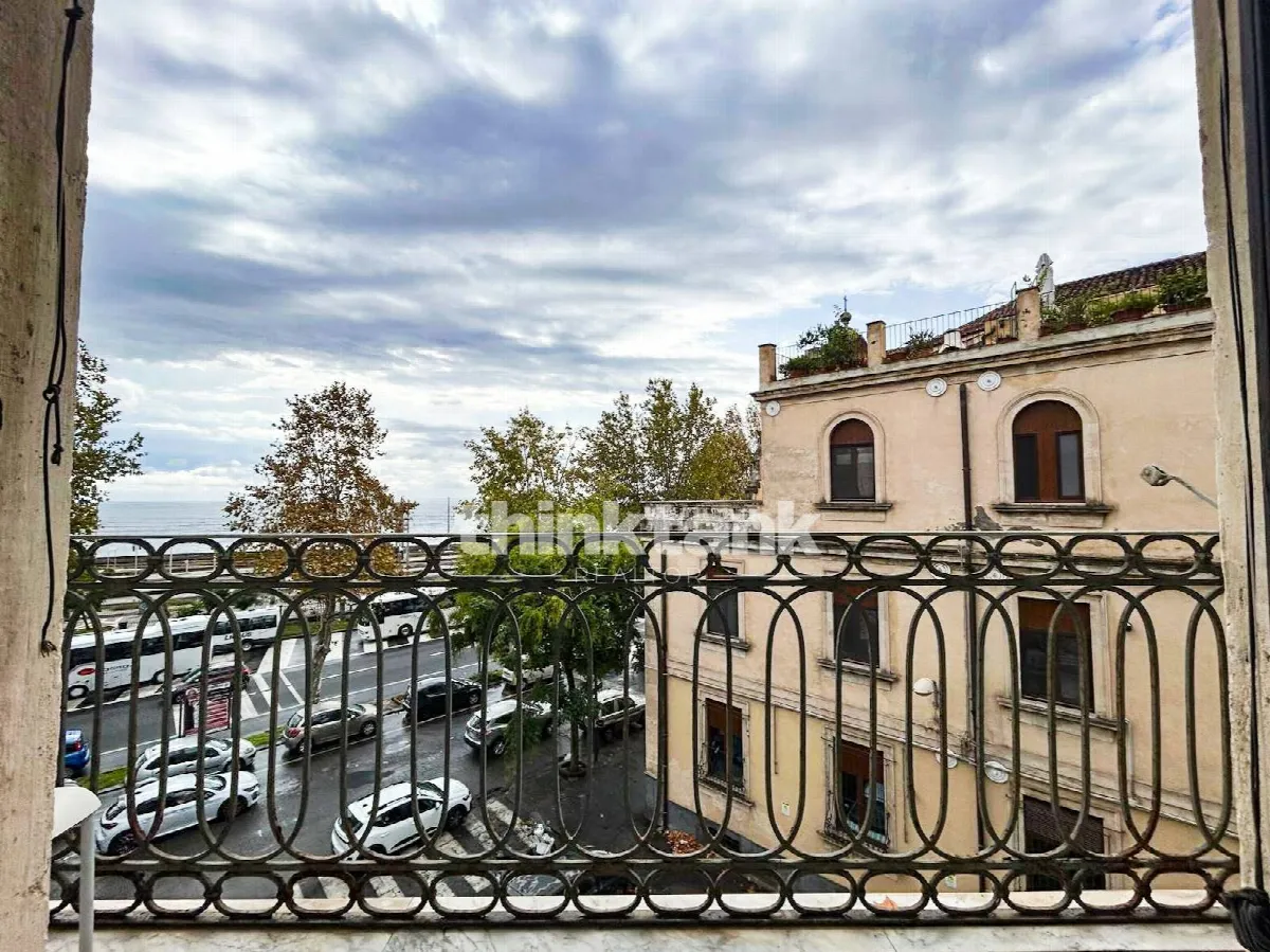 Appartamento in vendita a Catania, Centro Storico, Porto - foto 2