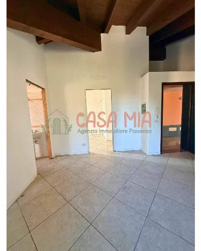 Appartamento in vendita a Gragnano Trebbie... - foto 1