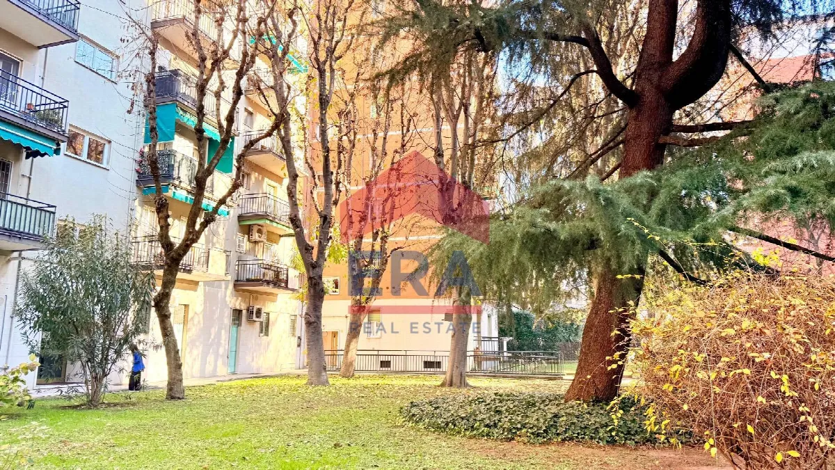 Appartamento in vendita a Milano, Bande Nere, Inganni - foto 2