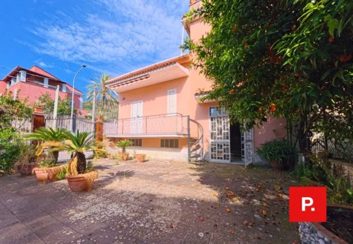 Villa in vendita a Caserta, Caserta Nord - foto 3