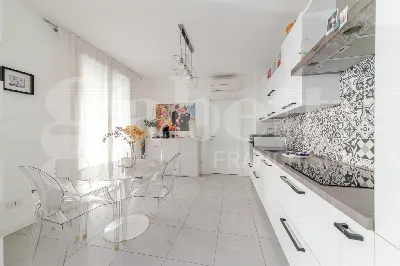 Appartamento in vendita a Milano, Famagost... - foto 10