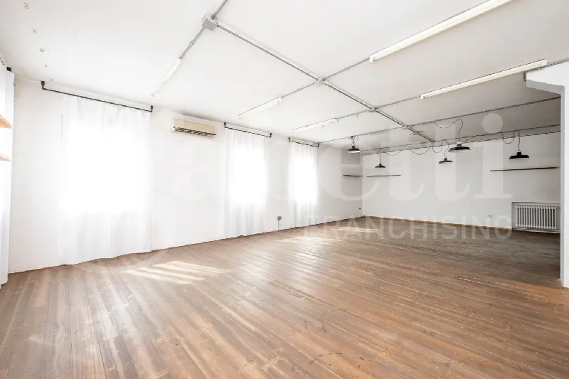 Palazzo/Stabile in vendita a Baone - foto 6