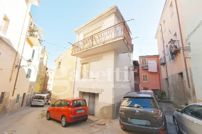 Casa Indipendente in vendita a Ozieri - foto 2