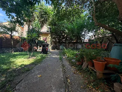 Casa Indipendente in vendita a Prato, Mezz... - foto 3