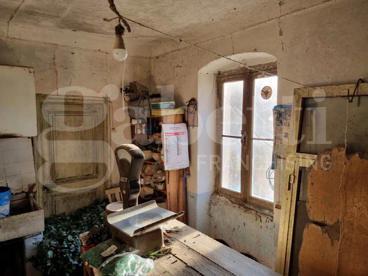Rustico/Casale in vendita a Sanremo - foto 2