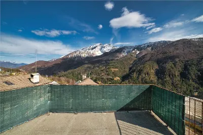 Casa Indipendente in vendita a Re - foto 2