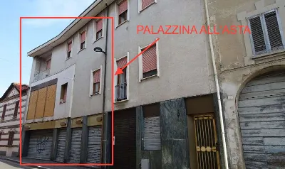 Palazzo/Stabile a Trezzo sull'Adda