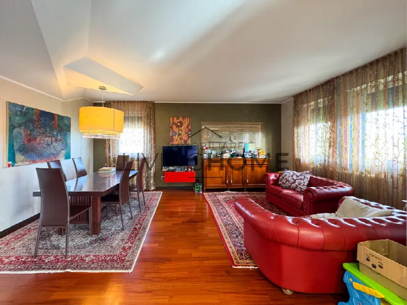 Appartamento in vendita a Rimini, Centro - foto 1