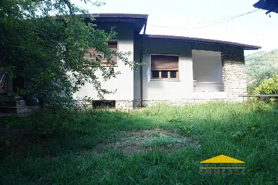 Casa Indipendente in vendita a Massa, Cent... - foto 2