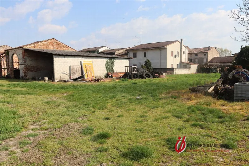 Rustico/Casale in vendita a Erbè - foto 9
