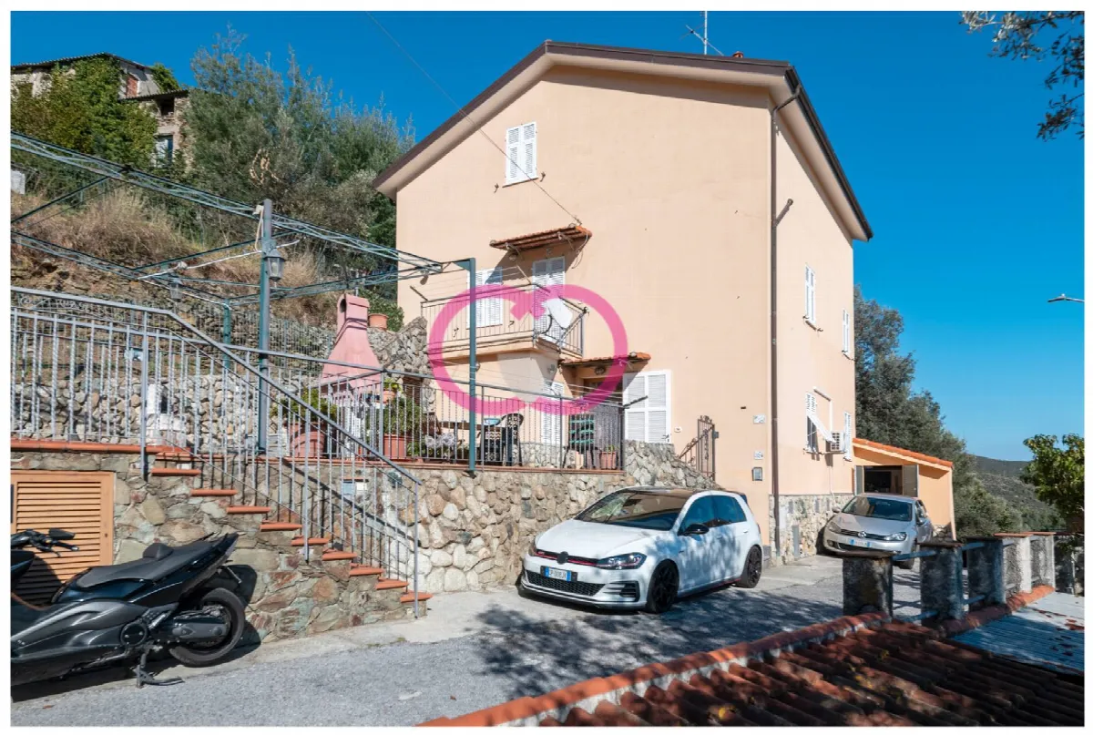 Casa Indipendente in vendita a Varazze - foto 2