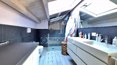 Appartamento in vendita a Peschiera del Ga... - foto 9