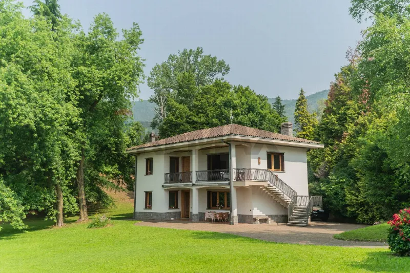 Villa in vendita a Saltrio - foto 2