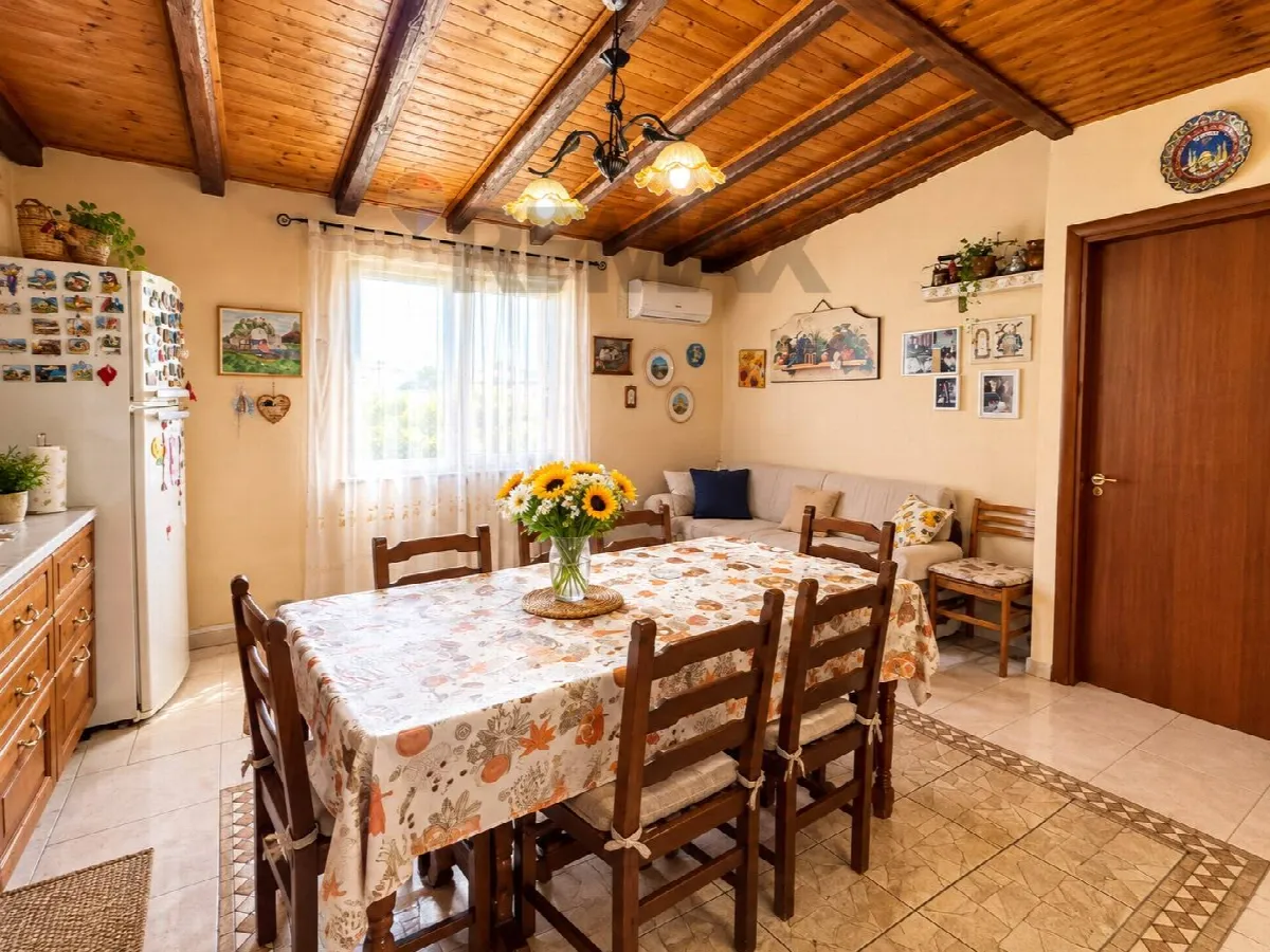Casa Indipendente in vendita a Motta Sant'Anastasia - foto 4