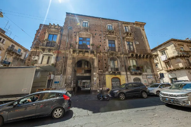 Appartamento in vendita a Catania, Centro Storico, Porto - foto 1