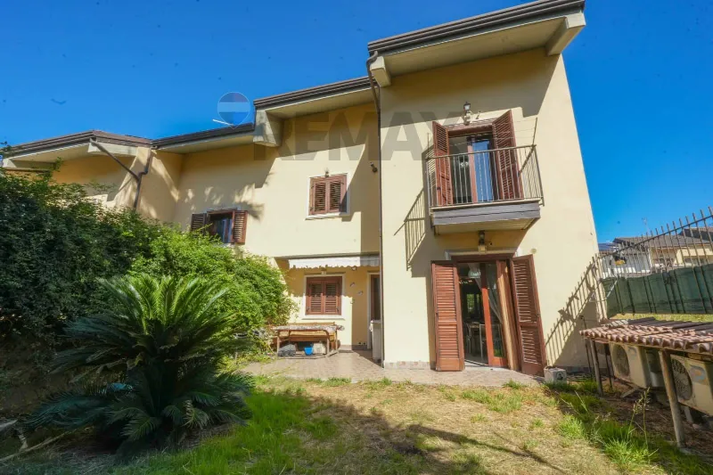 Villa in vendita a Paterno - foto 1
