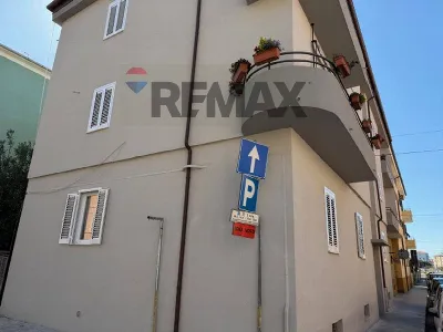 Appartamento in vendita a Falconara Maritt... - foto 2