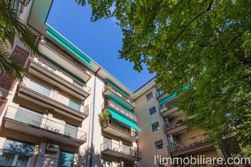Appartamento in vendita a Verona, Centro - foto 2