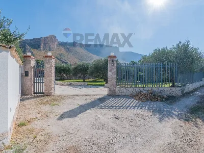 Casa Indipendente in vendita a Terrasini - foto 3