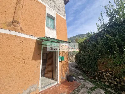 Casa Indipendente in vendita a Camaiore - foto 2