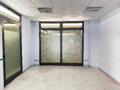 Ufficio in vendita a Viterbo, Pilastro, vi... - foto 2