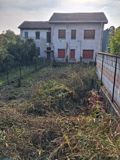 Casa Indipendente in vendita a Garbagnate ... - foto 1