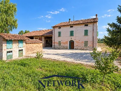 Rustico/Casale in vendita a Goito - foto 1