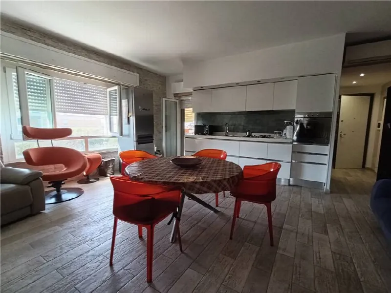 Appartamento in vendita a Latina, Cucchiarelli, Quartiere Europa - foto 1