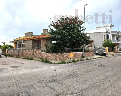 Villetta a schiera in vendita a Copertino - foto 1