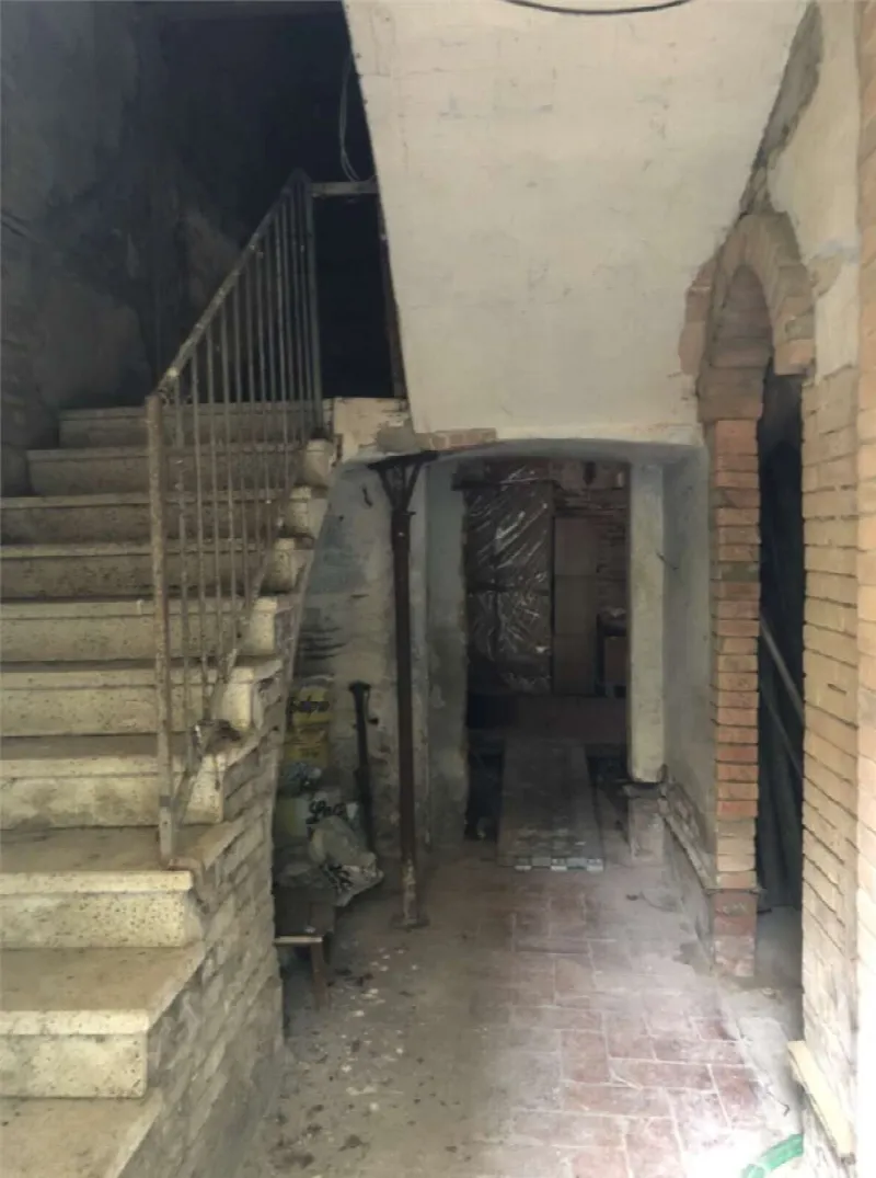 Palazzo/Stabile in vendita a Correggio - foto 5