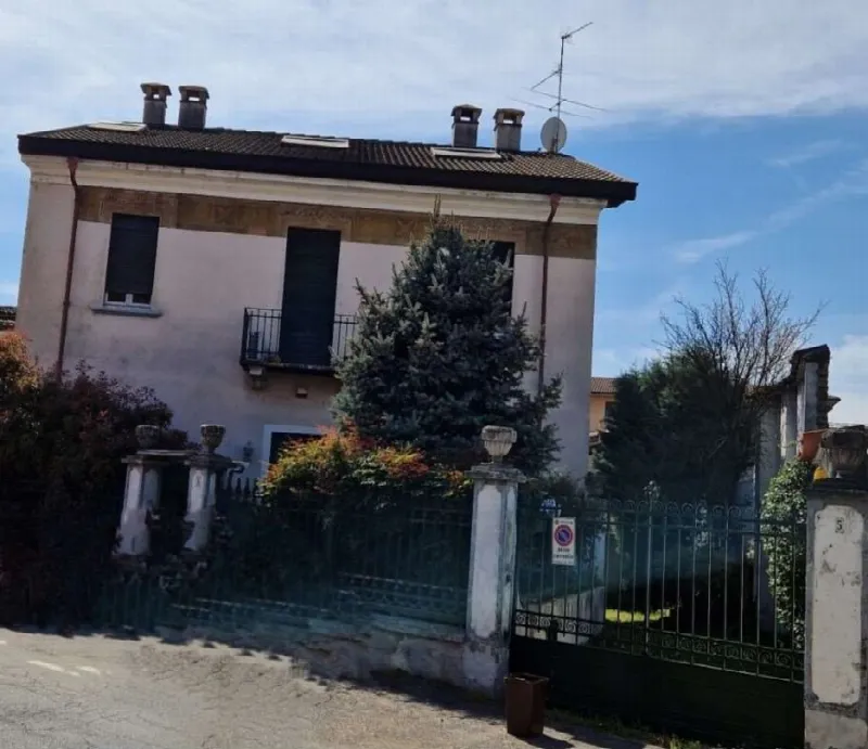Villa in vendita a Lodi, Revellino, Campo Marte - foto 1