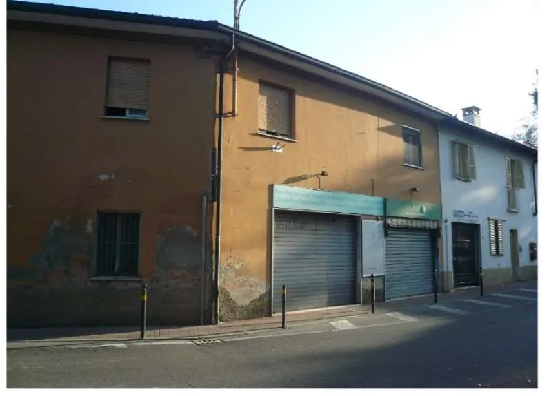 Palazzo/Stabile in vendita a Massalengo - foto 1