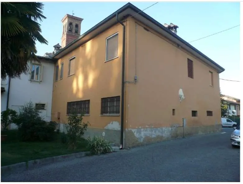 Palazzo/Stabile in vendita a Massalengo - foto 2
