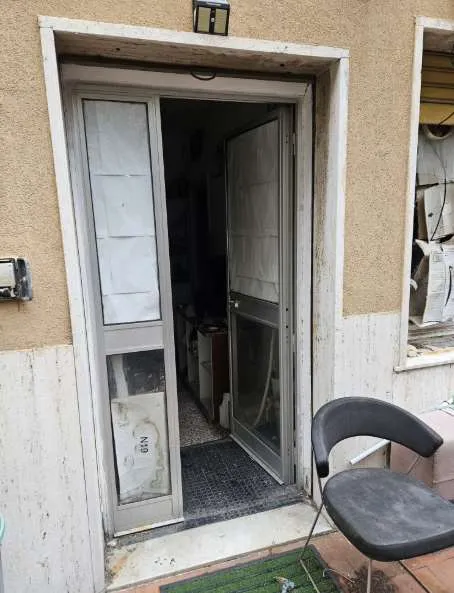 Ufficio in vendita a Genova, Voltri, pra' - foto 1