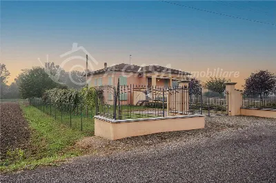 Villa in vendita a Roccabianca - foto 2