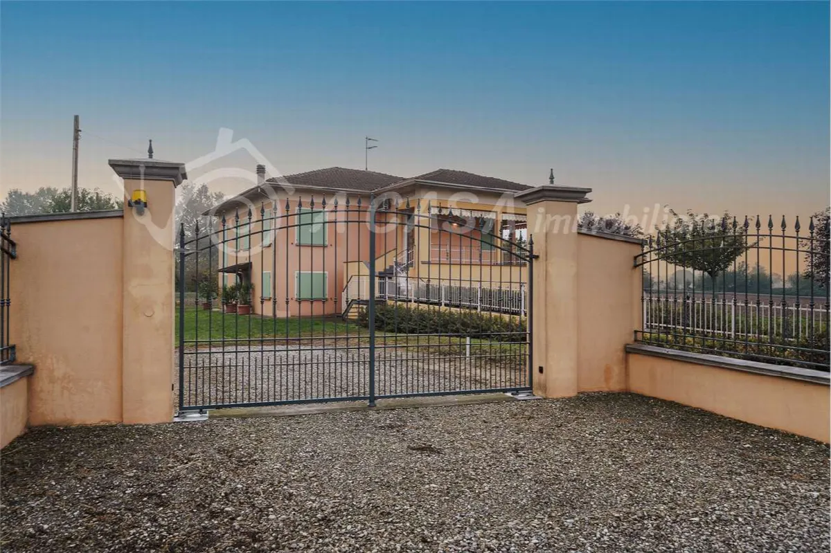 Villa in vendita a Roccabianca - foto 3