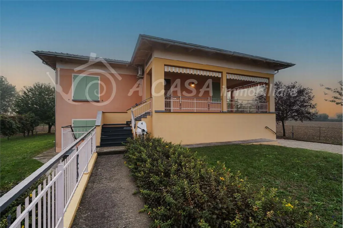 Villa in vendita a Roccabianca - foto 4