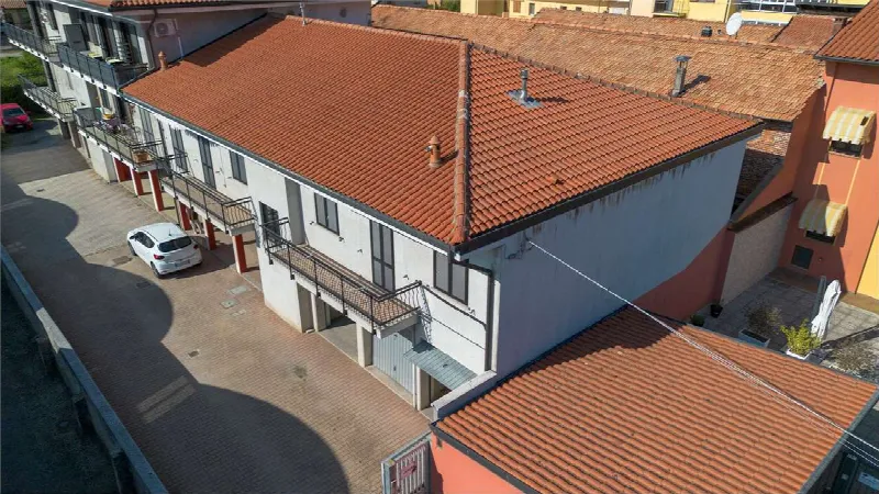 Appartamento in vendita a Fara Novarese - foto 1