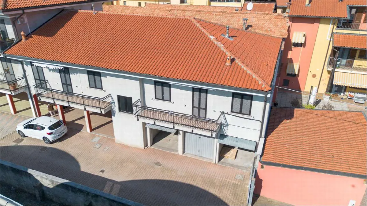 Appartamento in vendita a Fara Novarese - foto 2