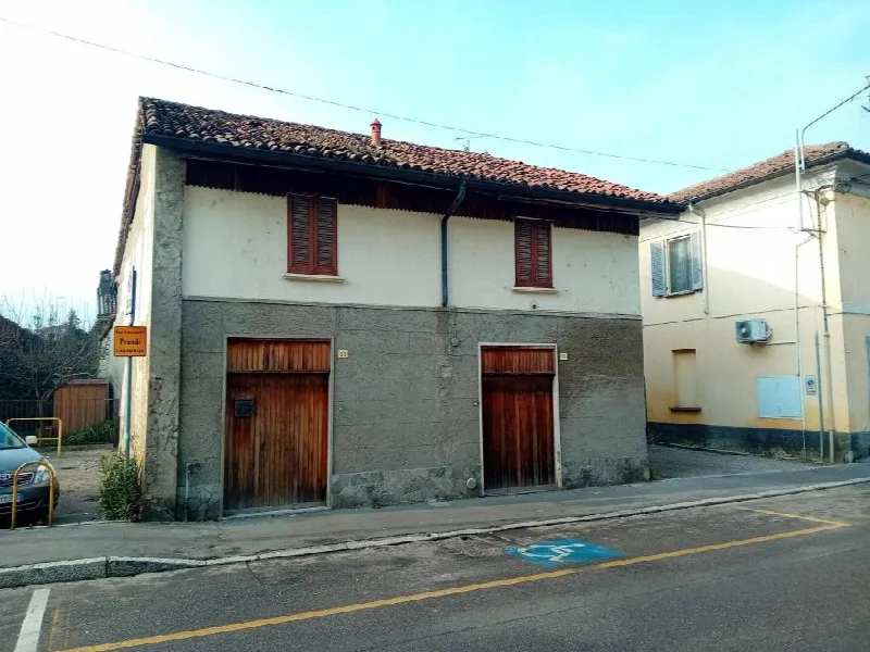 Rustico/Casale in vendita a Rosate - foto 2
