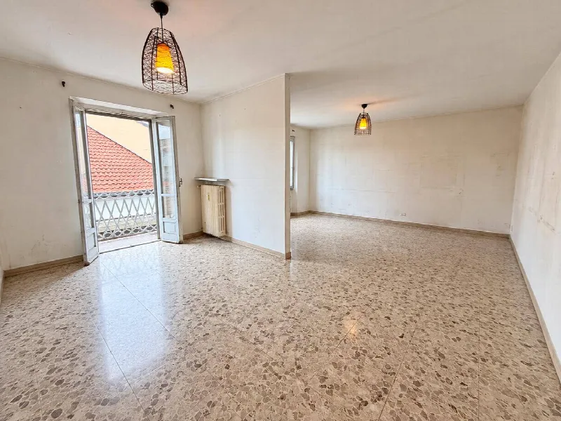 Appartamento in vendita a Alessandria, Centro - foto 1