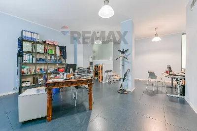 Ufficio in vendita a Milano, Udine, Lambra... - foto 10