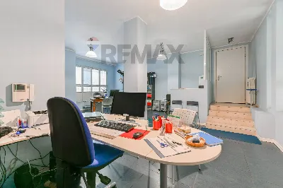 Ufficio in vendita a Milano, Udine, Lambra... - foto 4